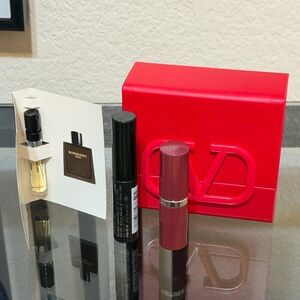 Valentino Case With Mirror & 3 Beauty Items